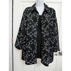 Kim Rogers Woman Blouse Built In Cami Black White Leaf Crepe 1X 3/4 Sleeve